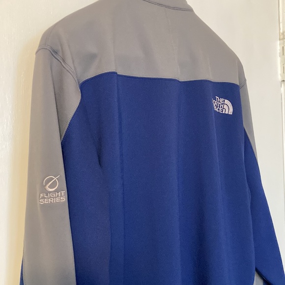 The North Face Men’s Color-Blocking Flight Series Jacket - Picture 7 of 9